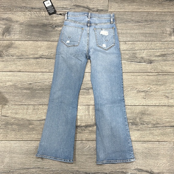NEW • Hudson • Women’s High Rise Crop Boot Cut Jeans Blue Distressed Friction - Picture 6 of 6